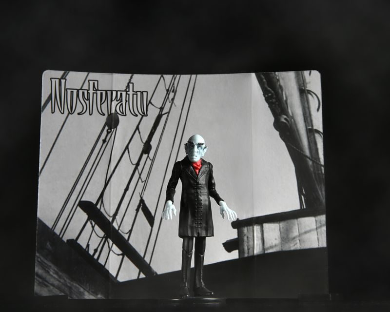 LF-Mar22-Grave-Goods-Nosferatu-100th-Anniversary-Figure-3.png