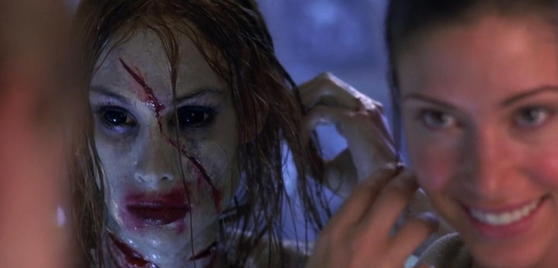 THIRTEEN GHOSTS (2001)